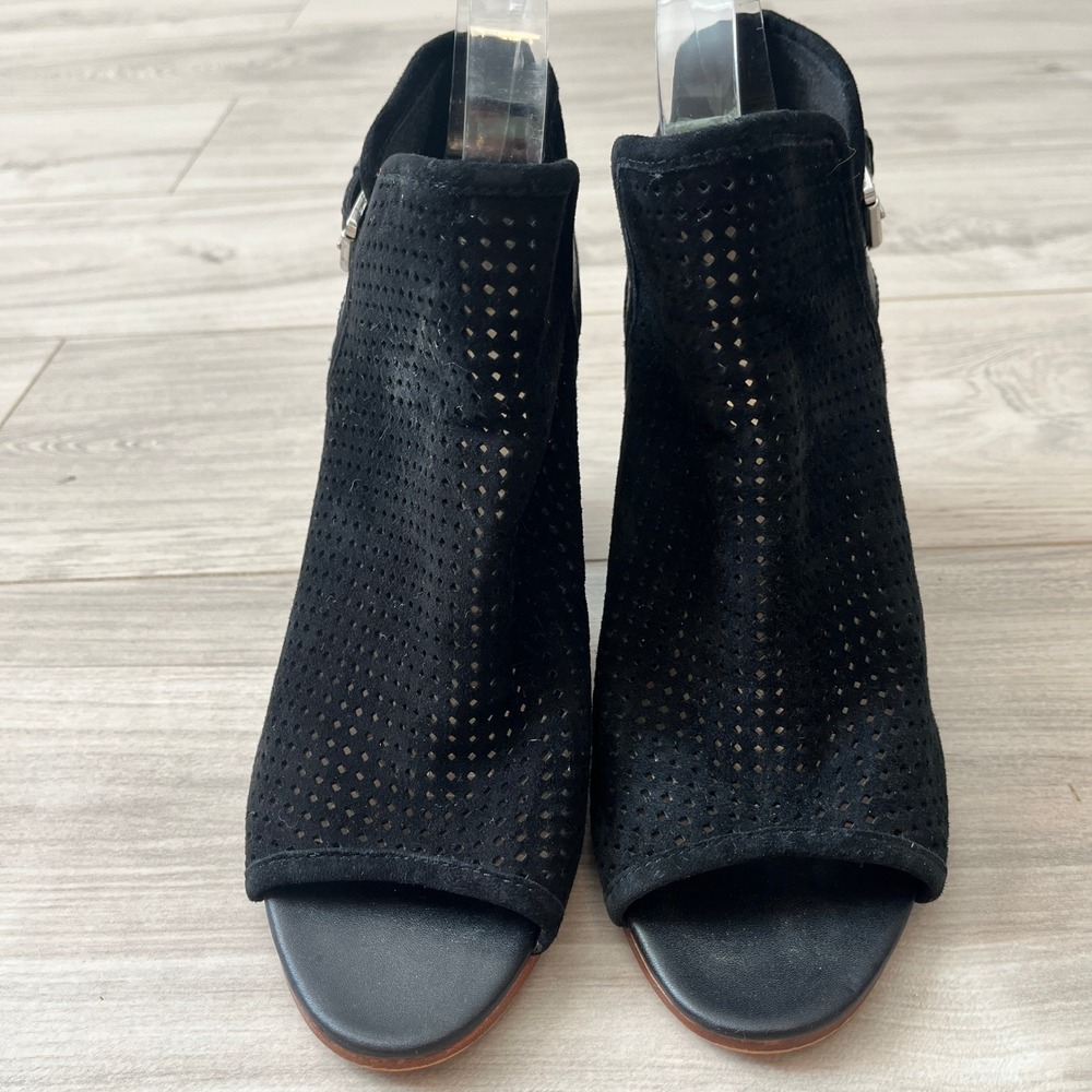 Sam Edelman Easton Perforated Suede Peep Toe Booties Black 8.5 Block Heel Buckle - Picture 2 of 10